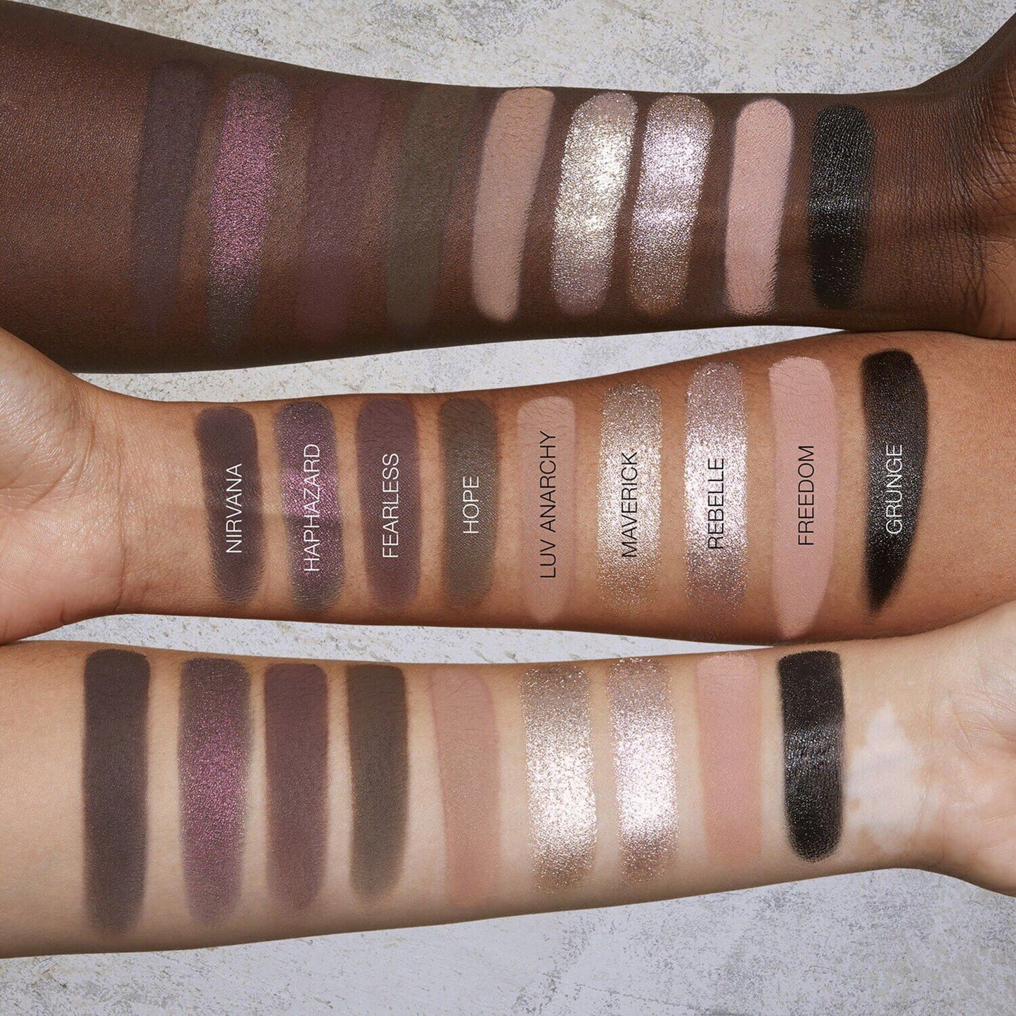 HUDA BEAUTY  EYESHADOW PALETTE